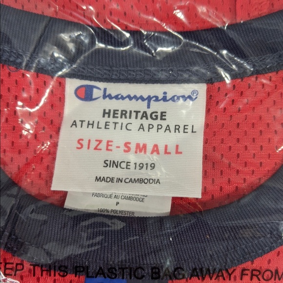 🎅🏻 3/$50 👯‍♀️Host Pick⚡️Champion Heritage YC Tee- Script Logo - Picture 6 of 8